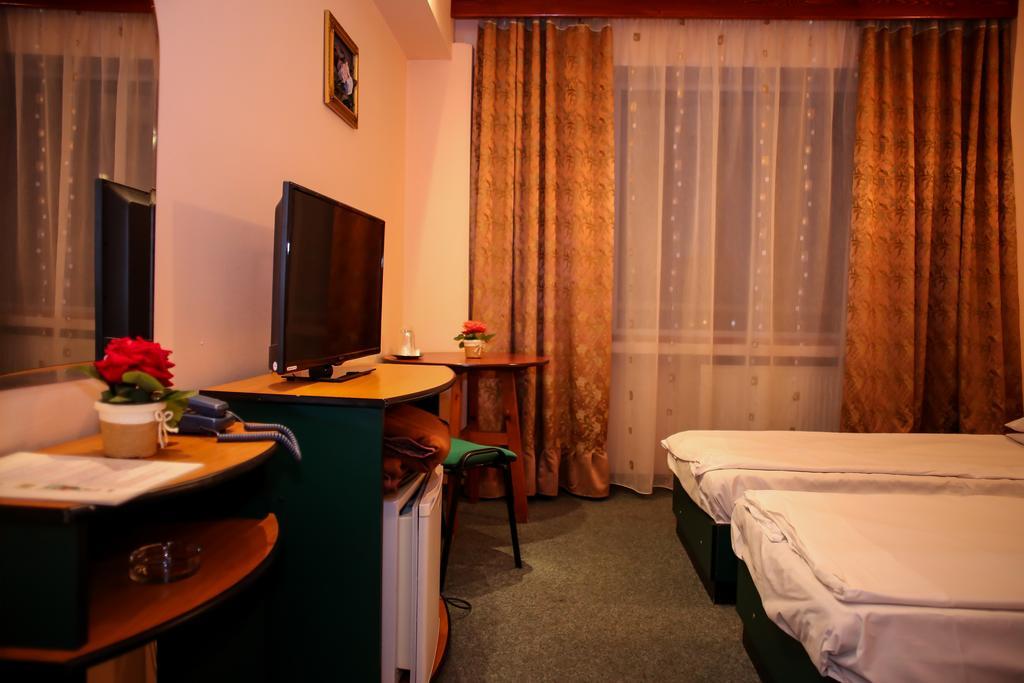 Hotel Silva Vatra Dornei Exterior foto